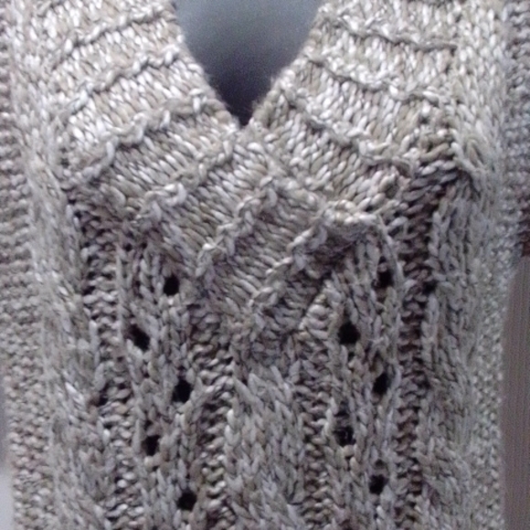 AT LAST ladies short sleeve sweater with overlapping v-neck - Picture 5 of 5